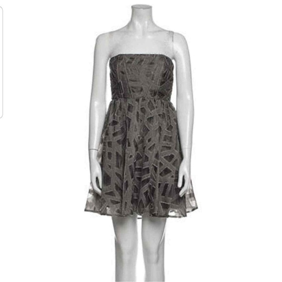 Alice + Olivia Grey Kristin Strapless Babydoll Dress Size 2 NWOT - Picture 3 of 6